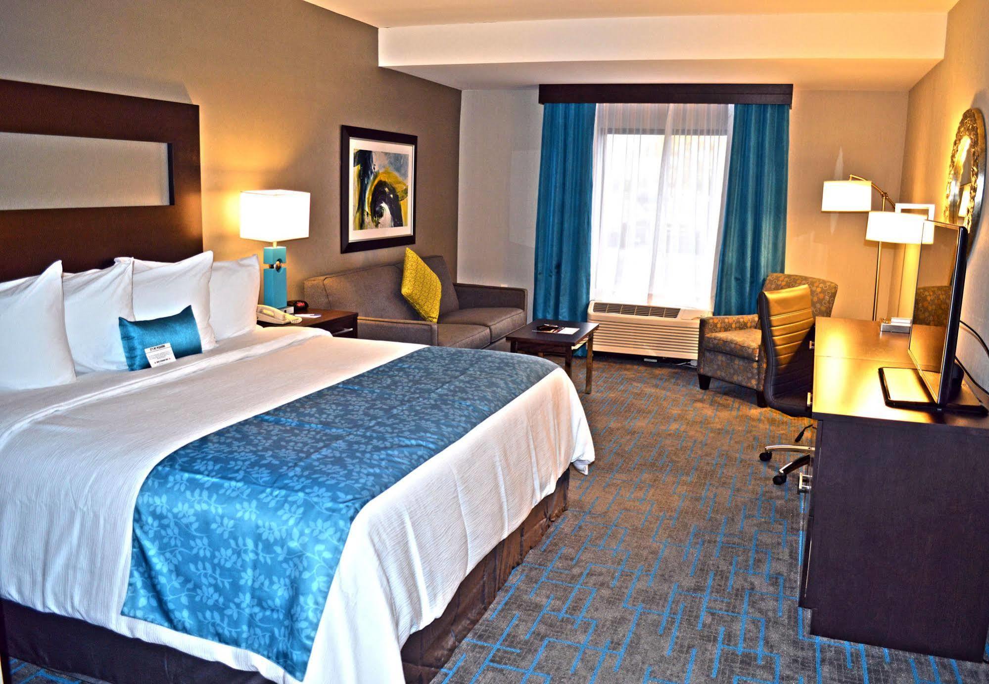 Holiday Inn & Suites Syracuse Airport - Liverpool, An Ihg Hotel Εξωτερικό φωτογραφία
